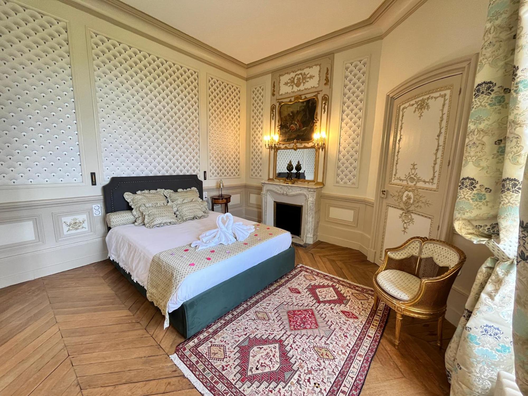 Chateau De Walmath Saint-Laurent-les-Églises 外观 照片