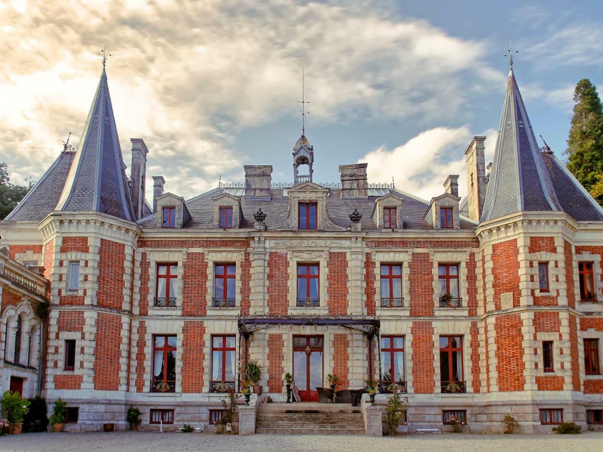 Chateau De Walmath Saint-Laurent-les-Églises 外观 照片
